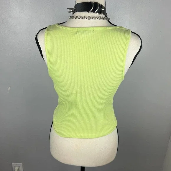 Delias green lady bug - Picture 2 of 3